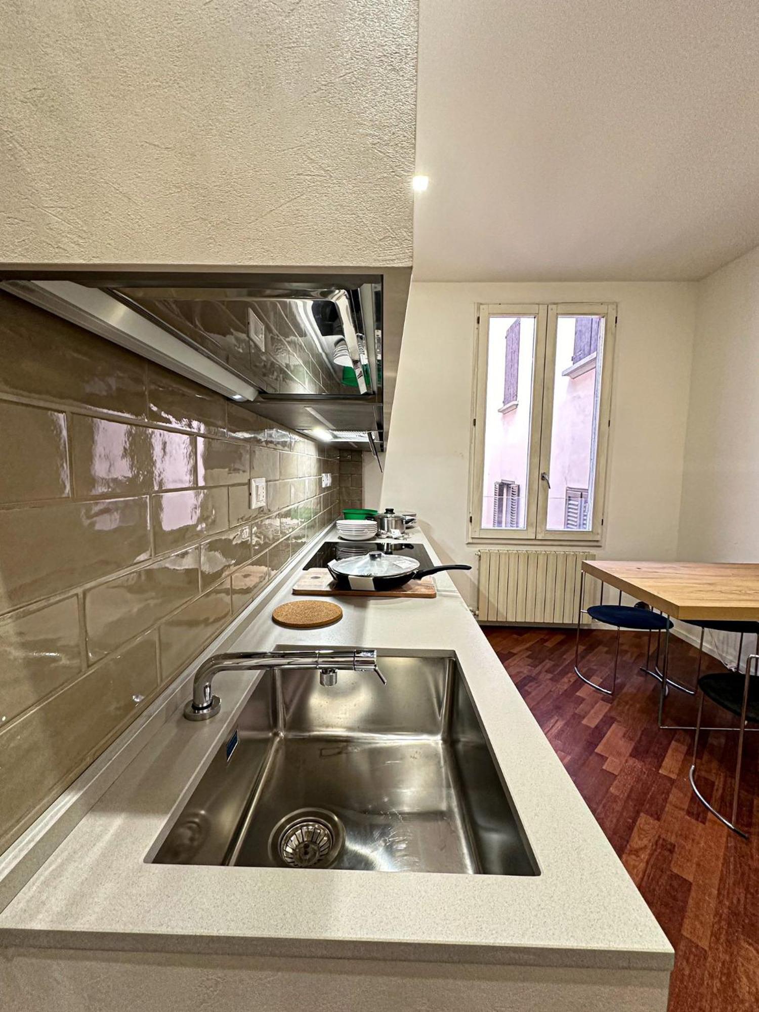 Whouse Large Suite Apartment Indipendenza Bologna Exterior photo